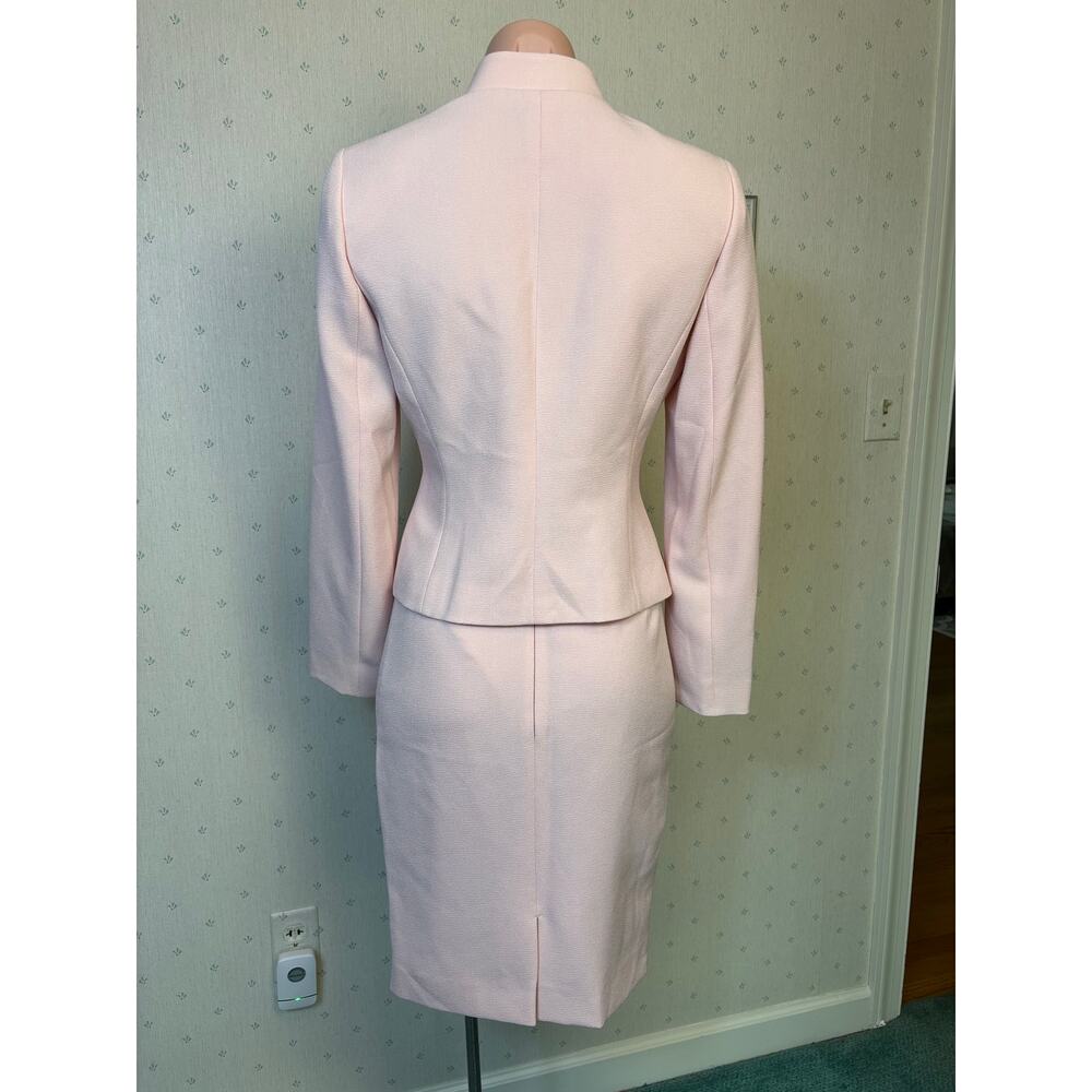 Tahari Blush Pink Tailored Skirt Suit 2P Career Office Business Professional - Picture 2 of 12